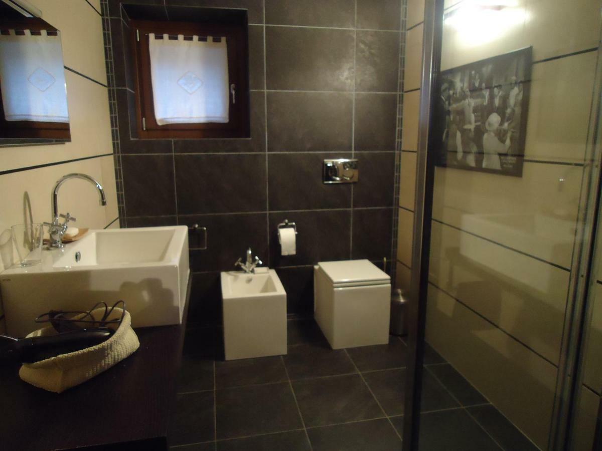 B&B Casa Val Quincinetto Chambre photo